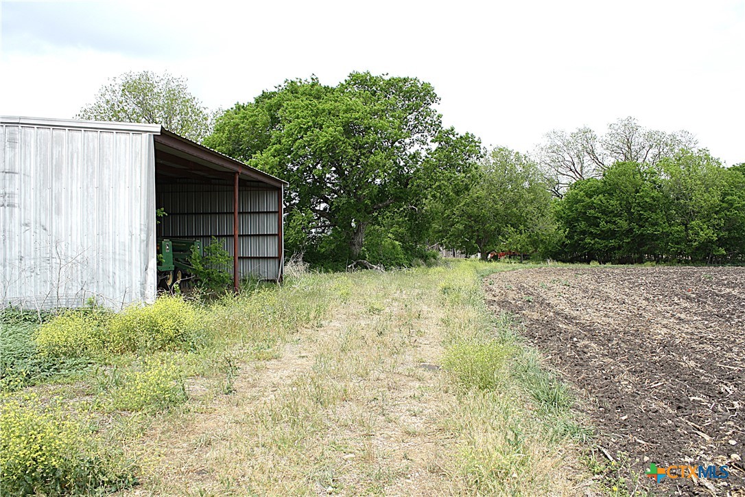 main property photo 18