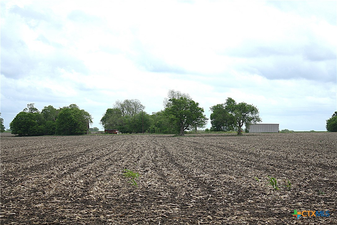 main property photo 9