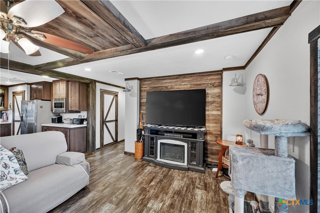 main property photo 39