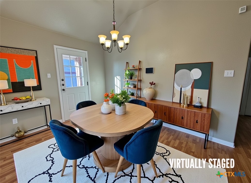 main property photo 4