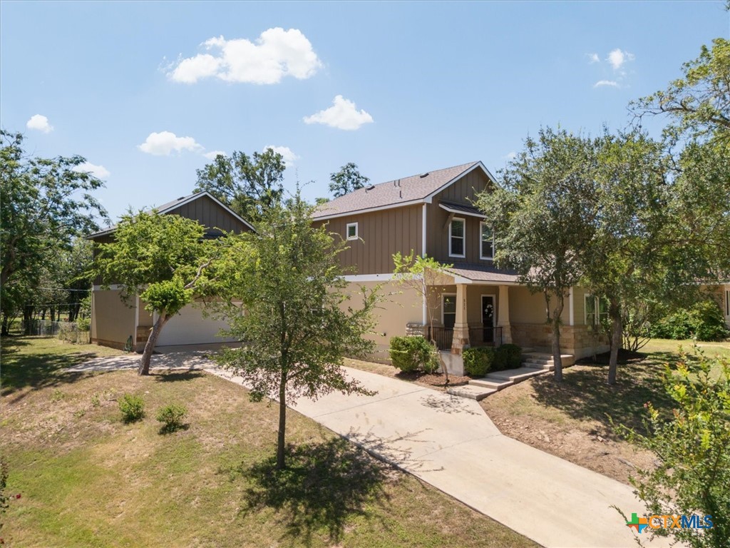 main property photo 32