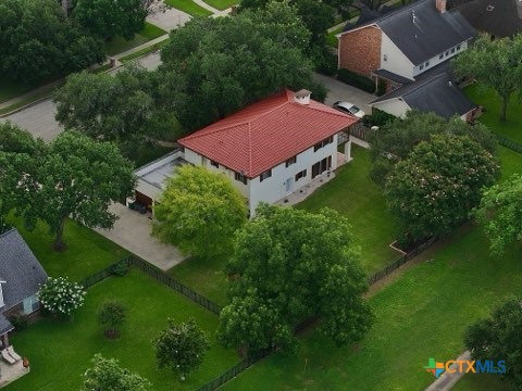 main property photo 41