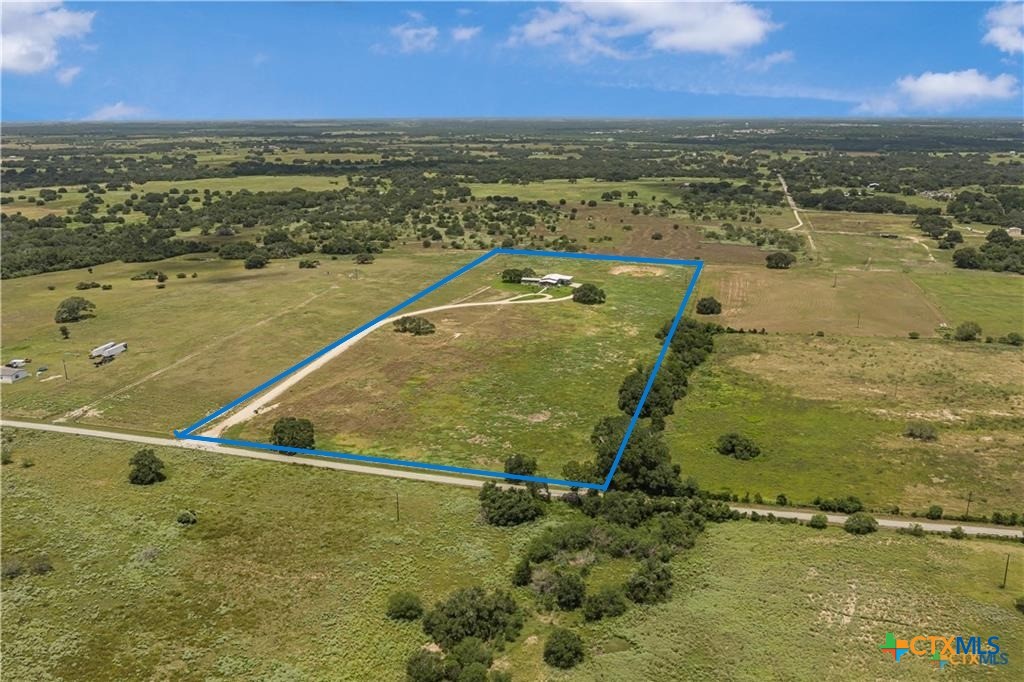 main property photo 40