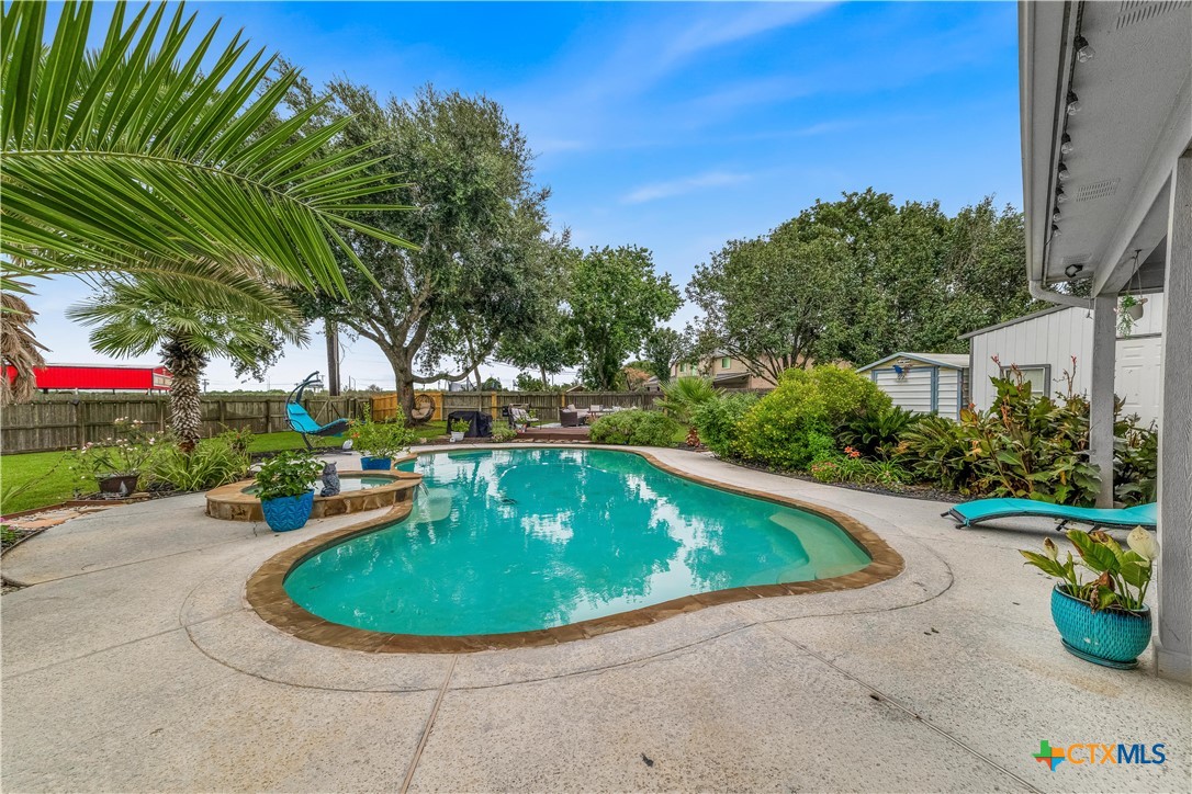 main property photo 26