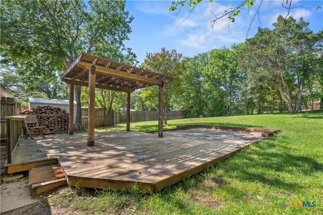main property photo 34