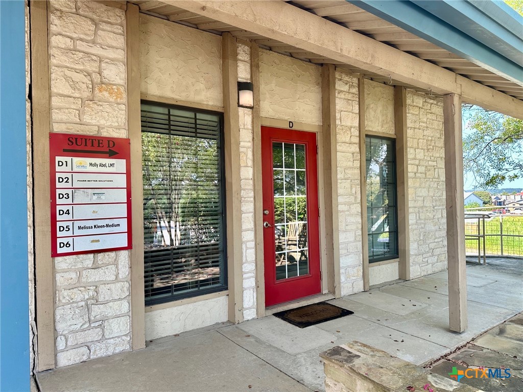 main property photo 0