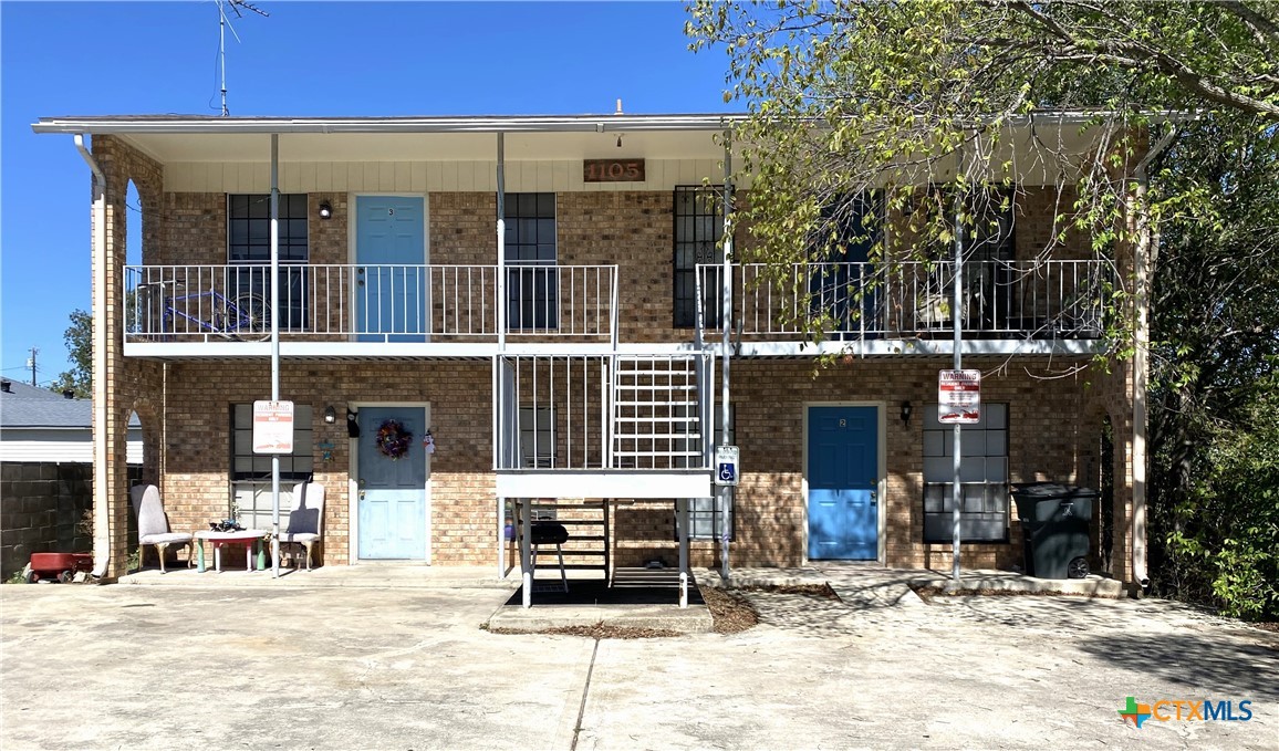 main property photo 0