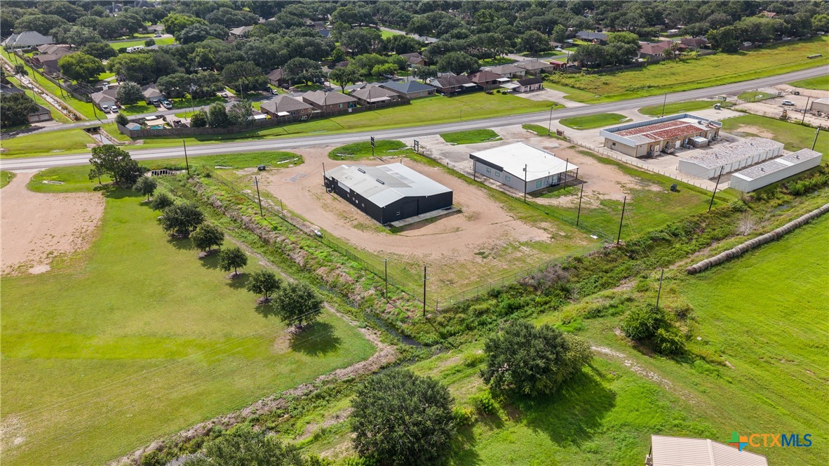 main property photo 6