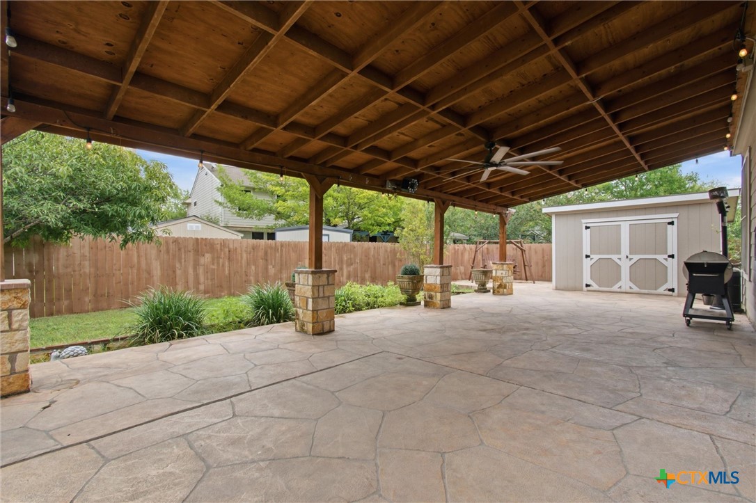 main property photo 39