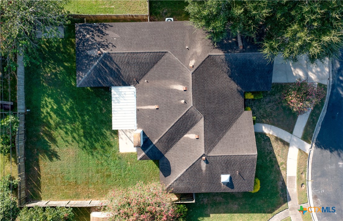 main property photo 27