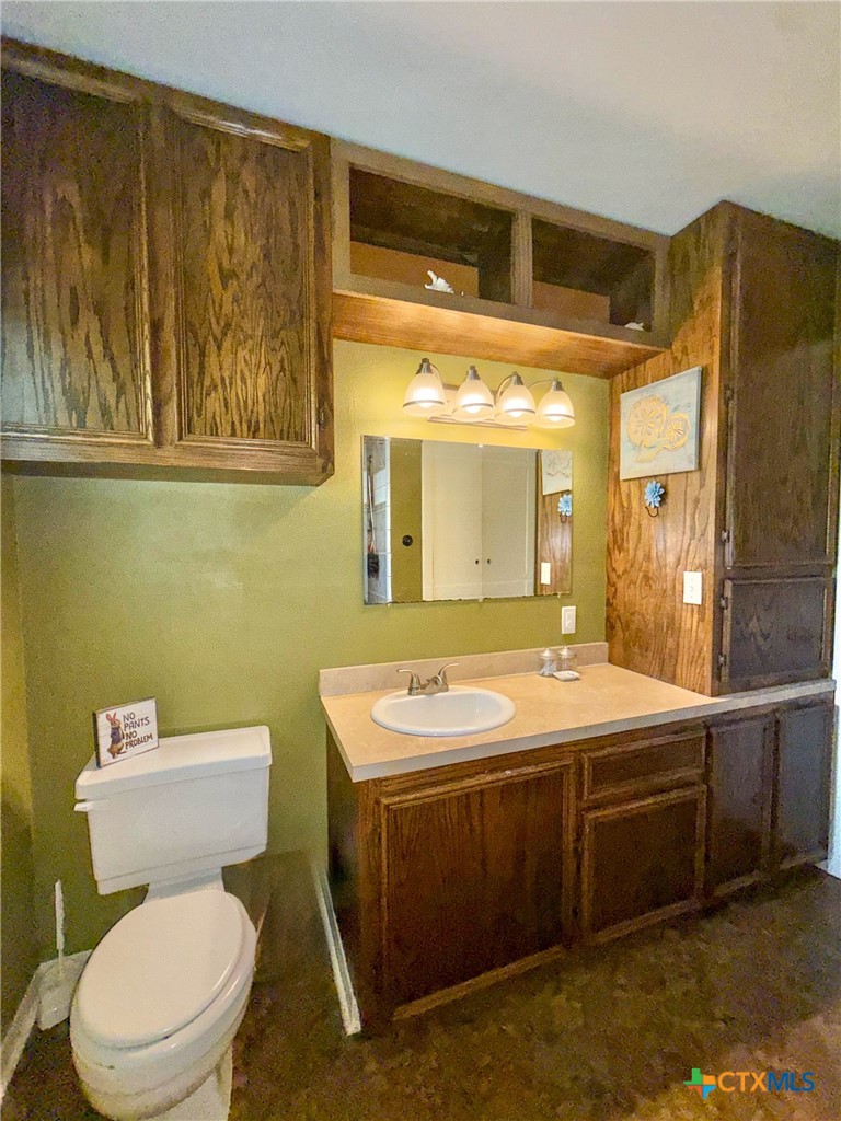 main property photo 27