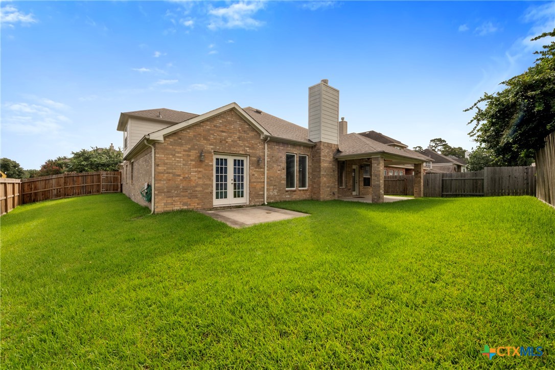 main property photo 32