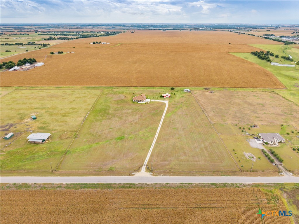 main property photo 34