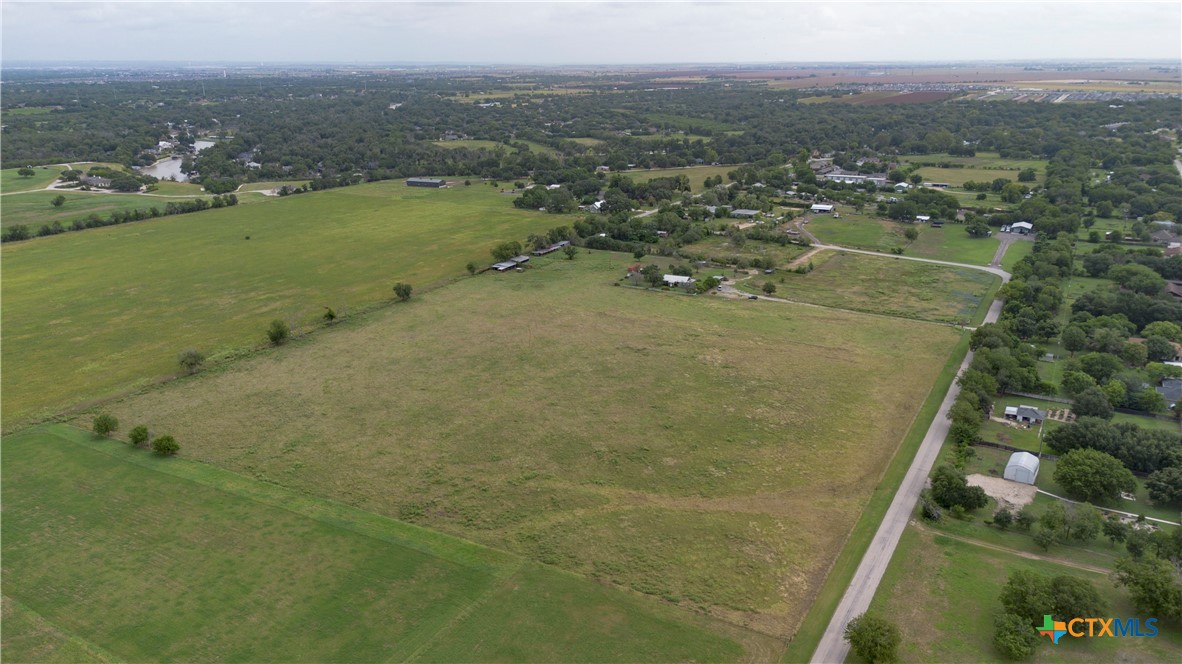 main property photo 11