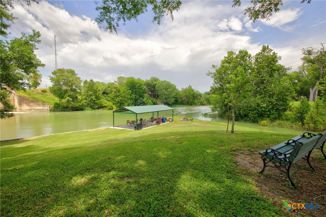 main property photo 39