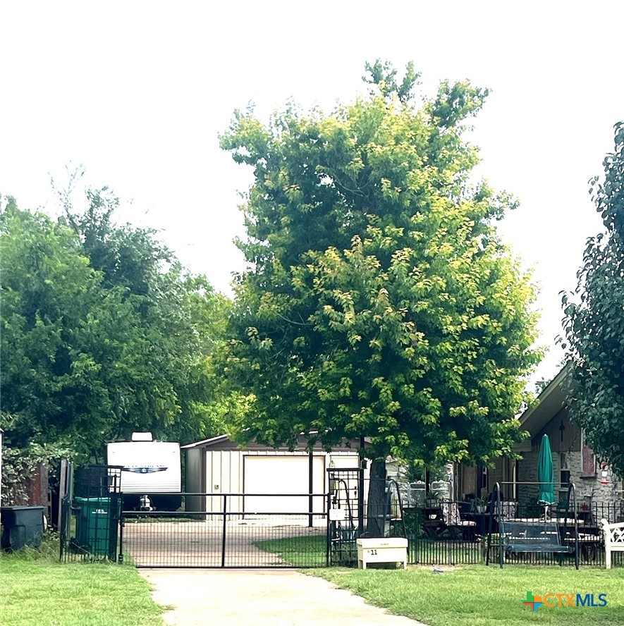 main property photo 42