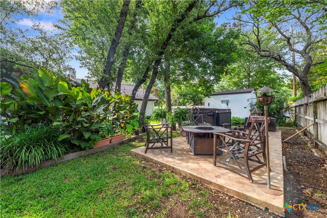 main property photo 40