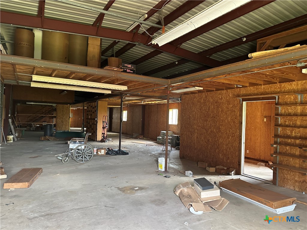 main property photo 15