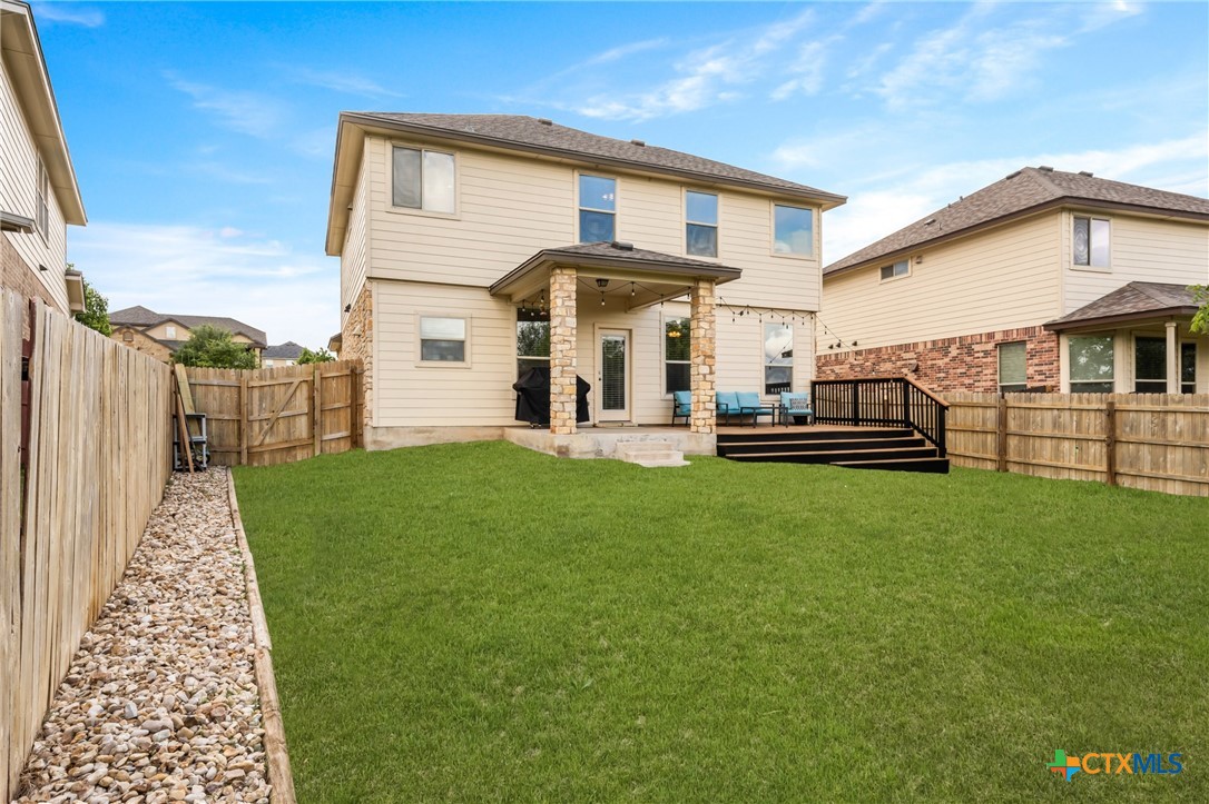 main property photo 34