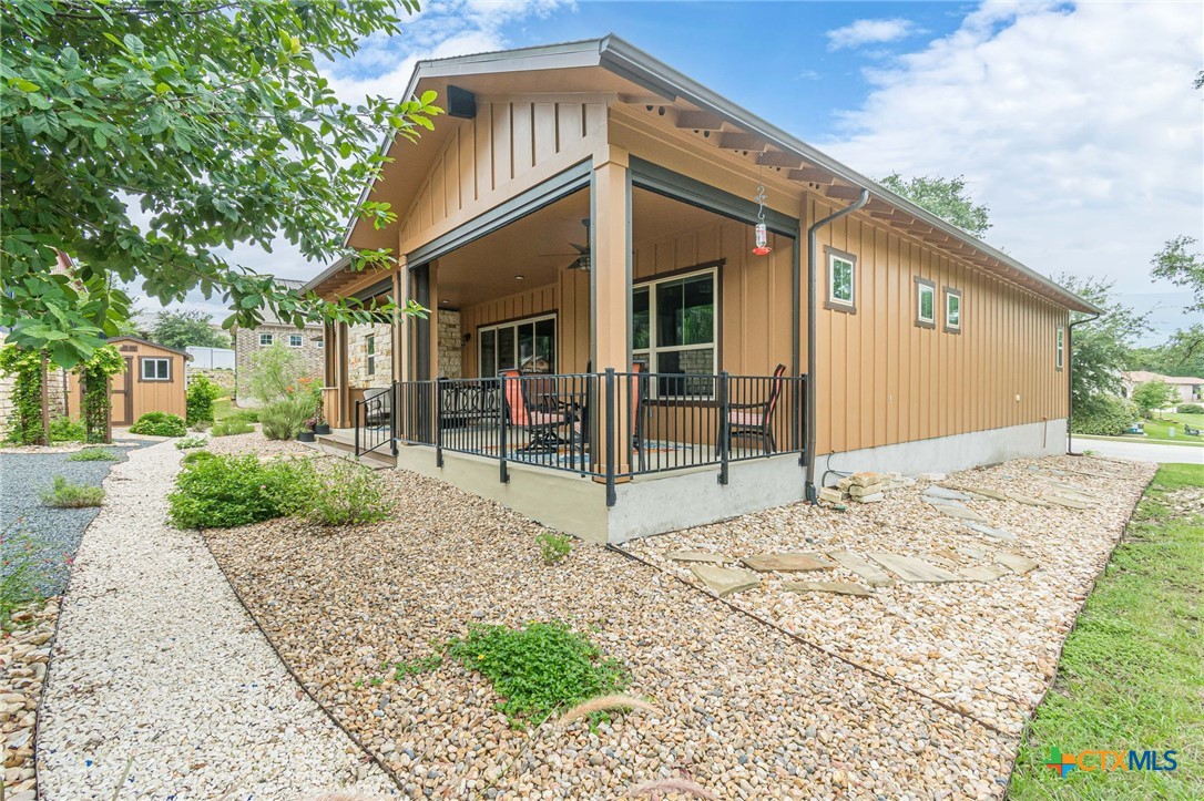 main property photo 36