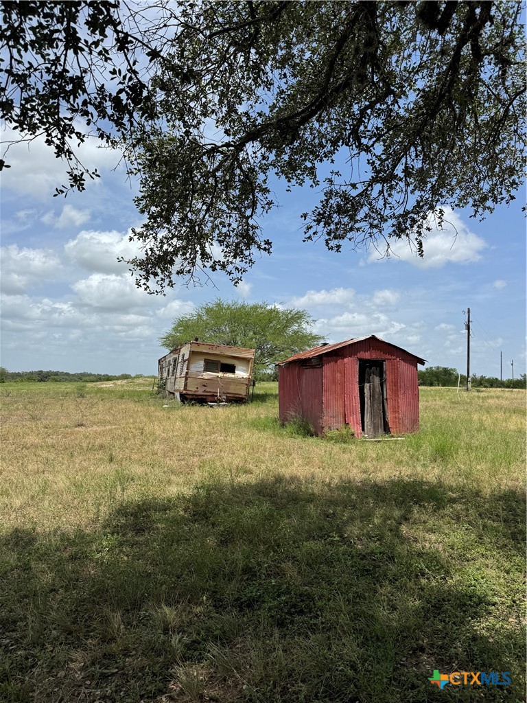 main property photo 8