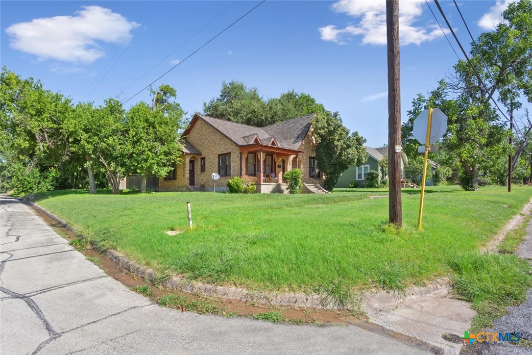 main property photo 3