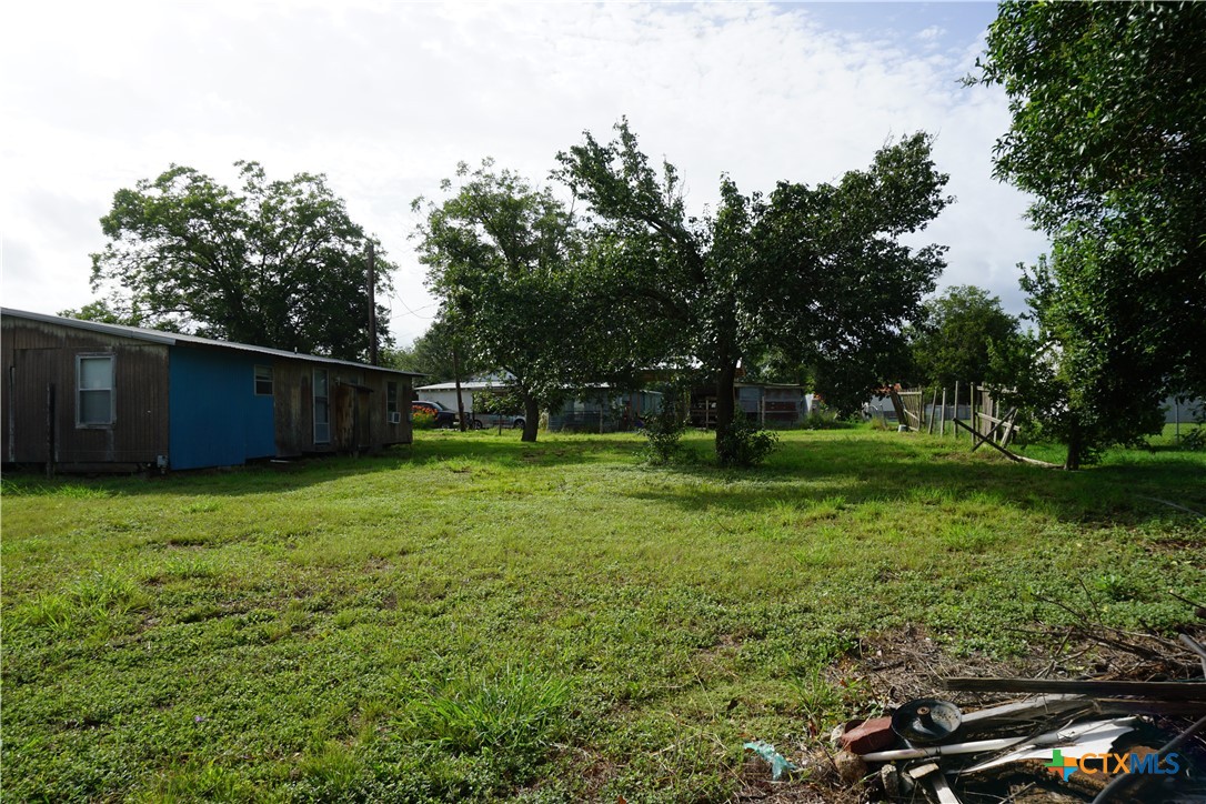 main property photo 9