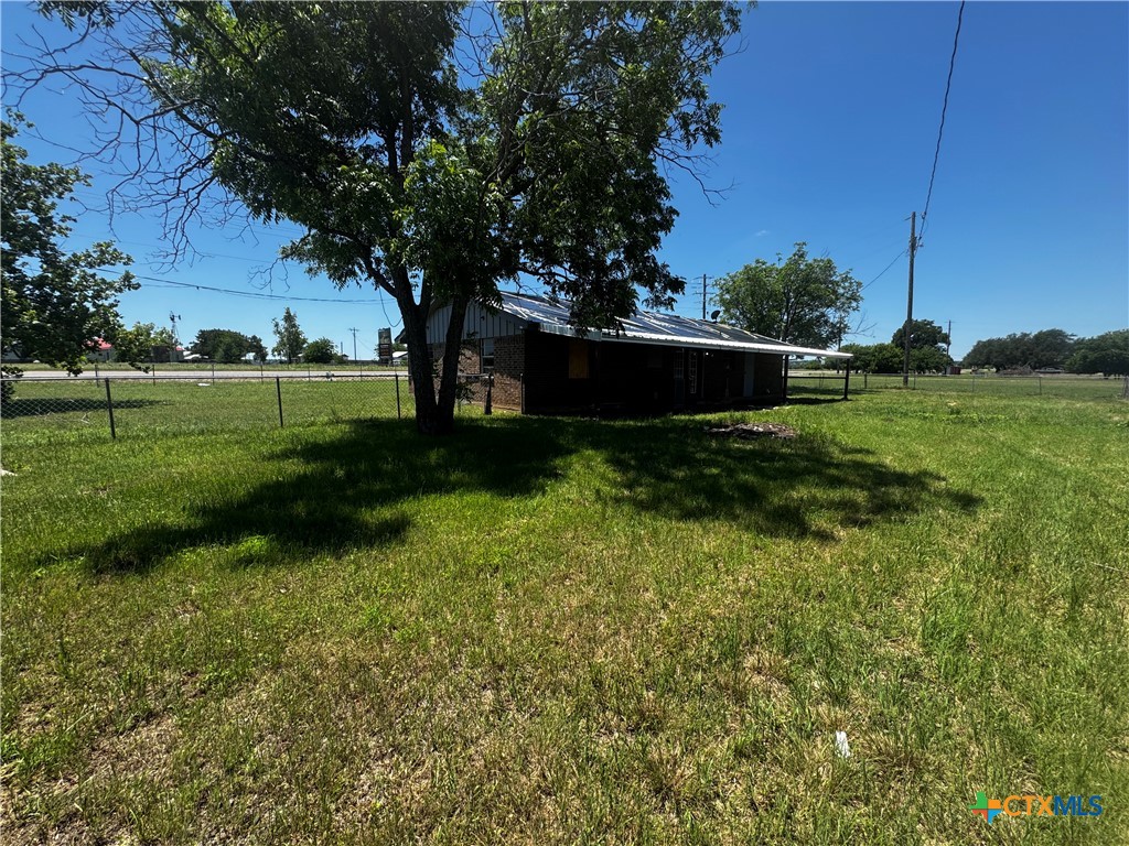 main property photo 34