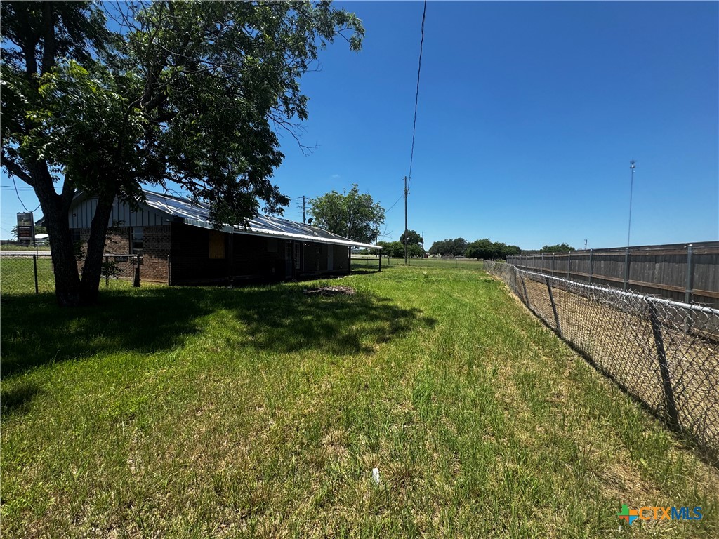 main property photo 35
