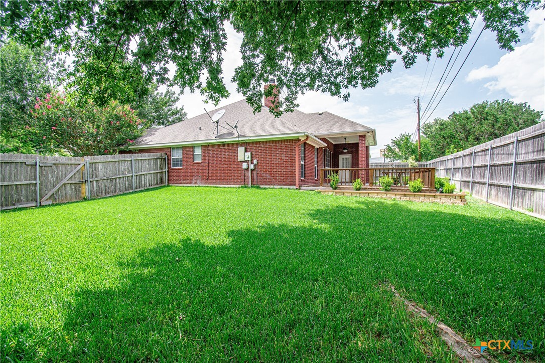 main property photo 25