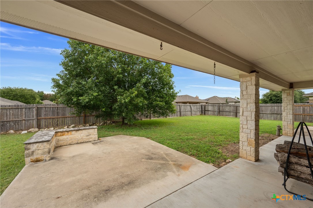 main property photo 30