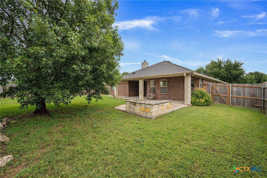 main property photo 32