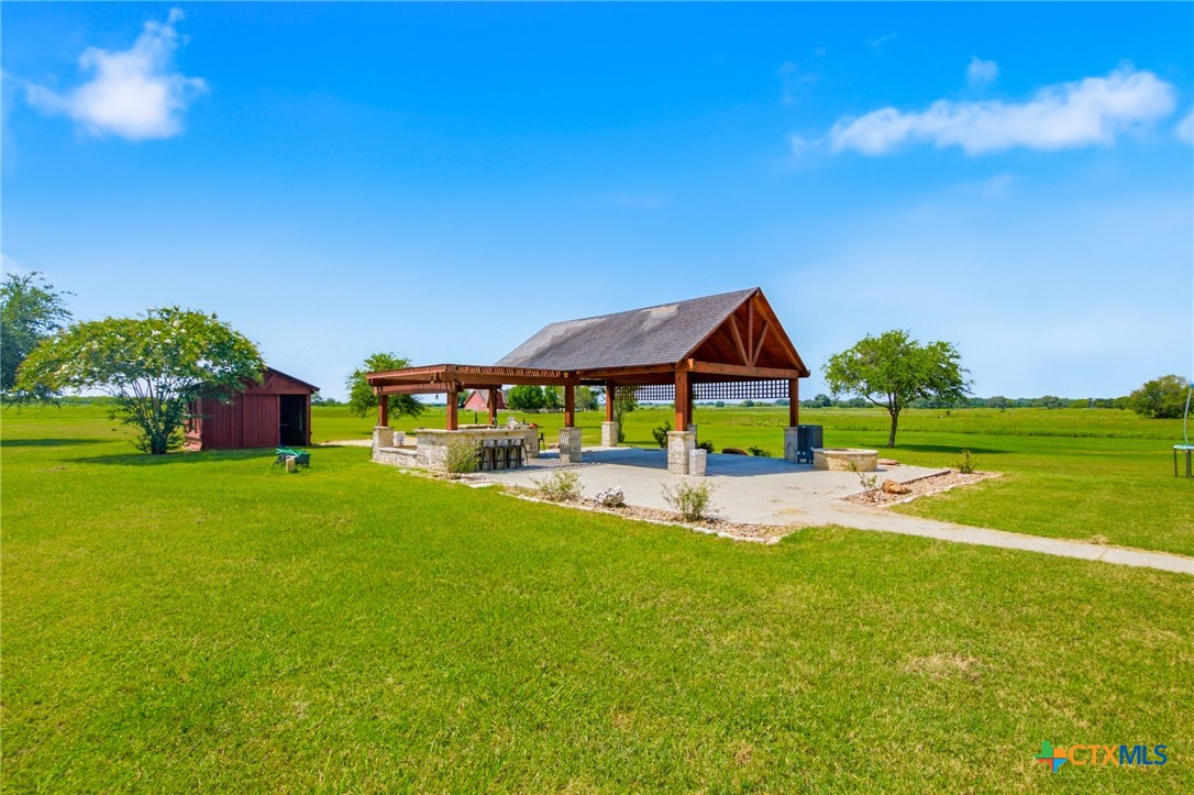 main property photo 39
