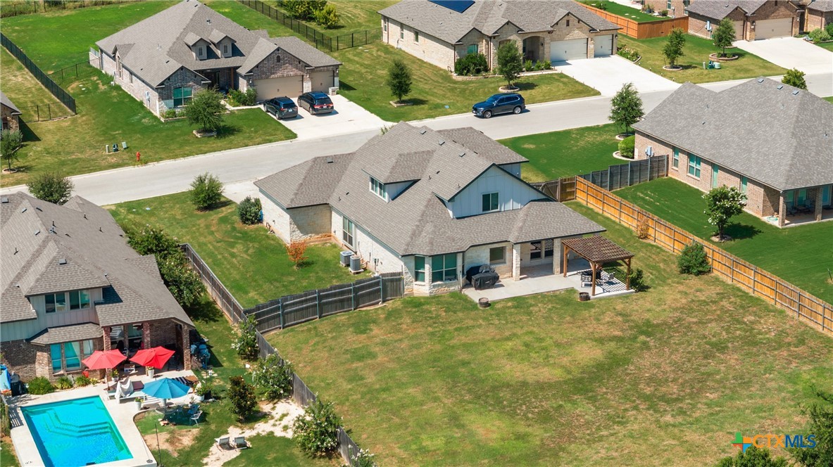 main property photo 46