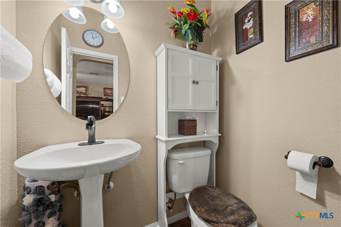 main property photo 12
