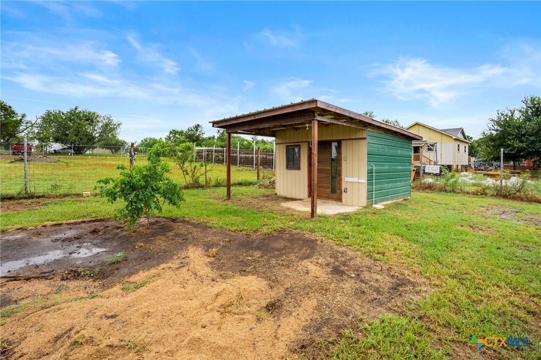 main property photo 27