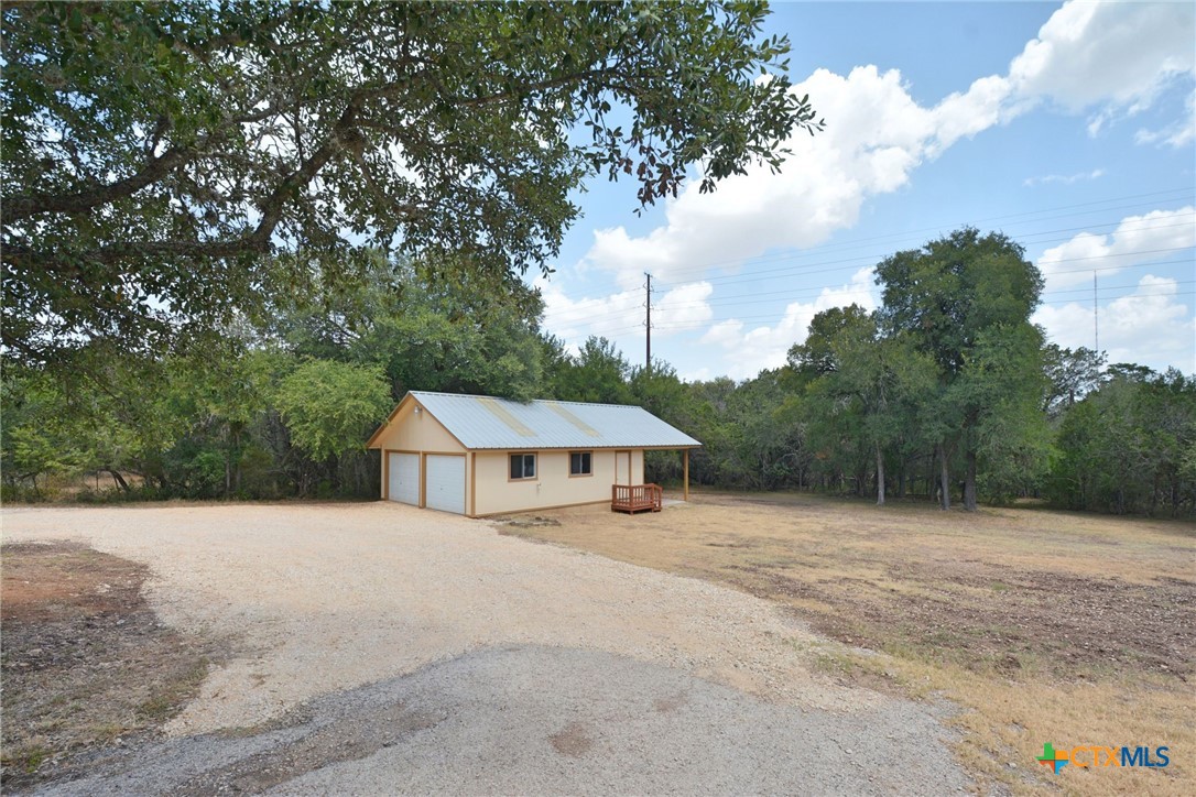 main property photo 16