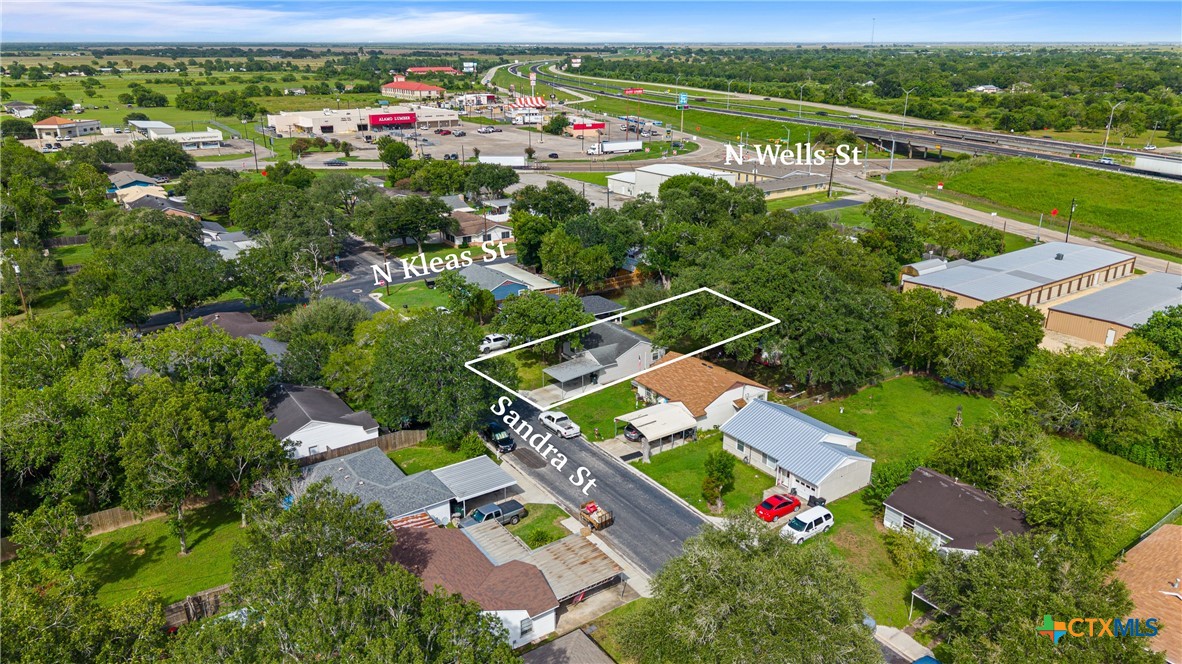 main property photo 19