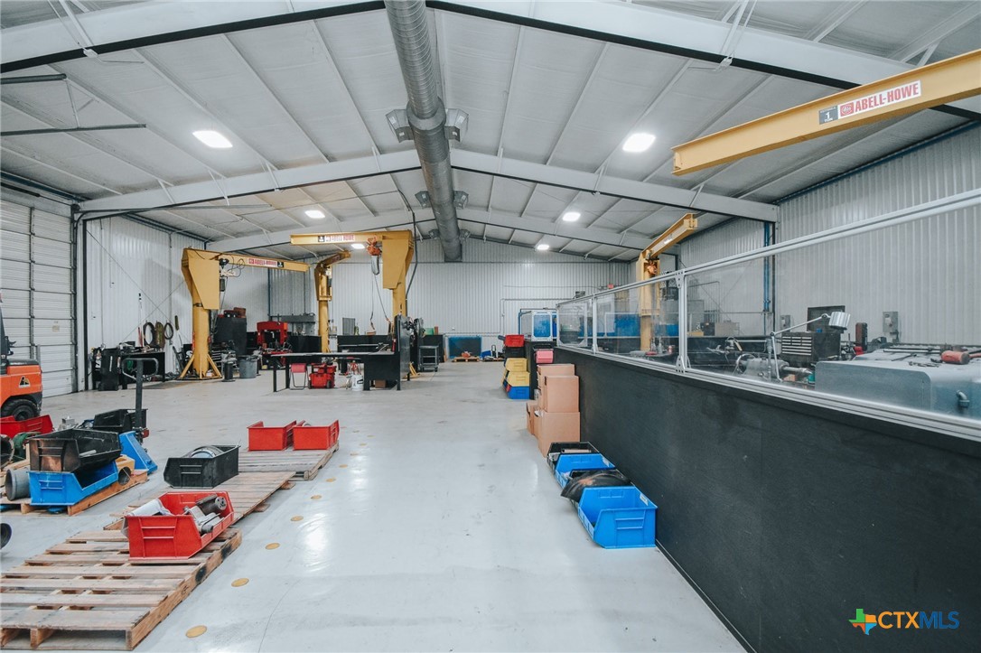 main property photo 45