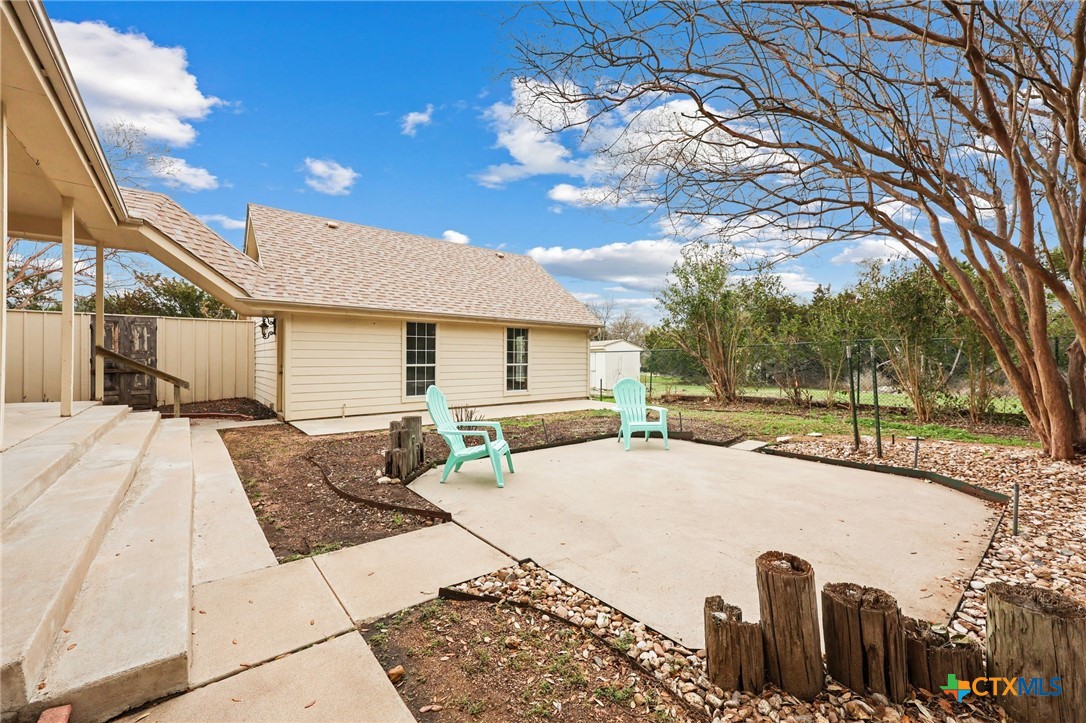 main property photo 34