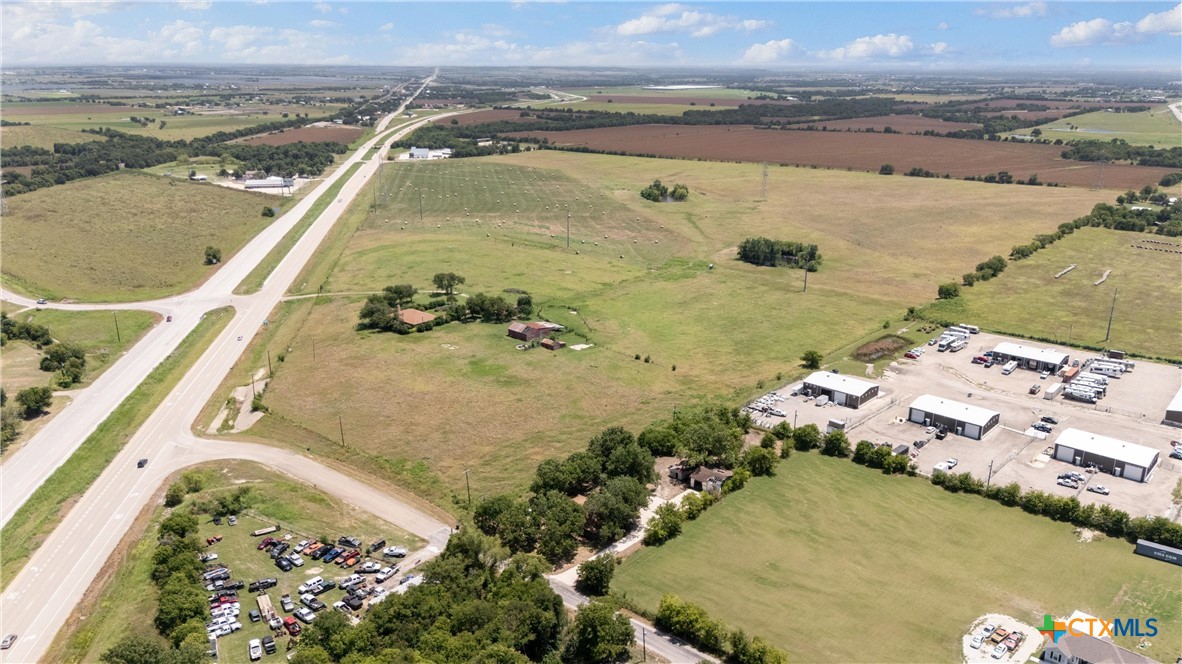main property photo 15
