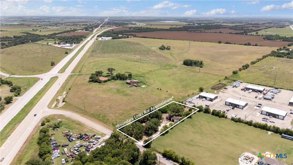 main property photo 8