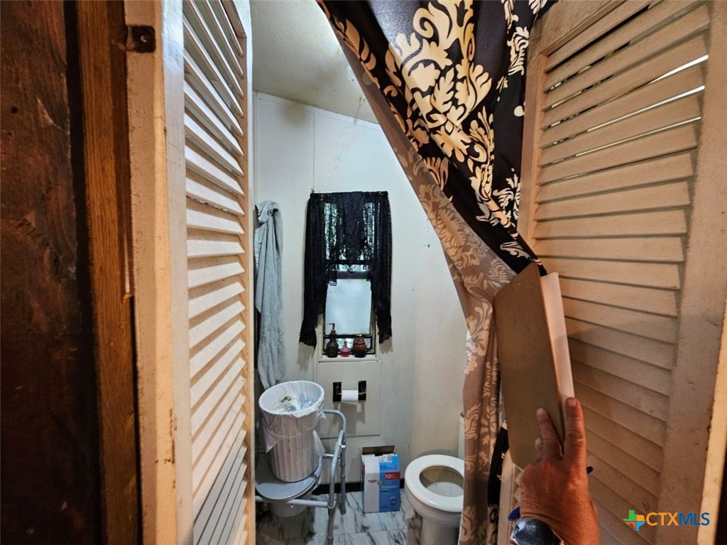 main property photo 19