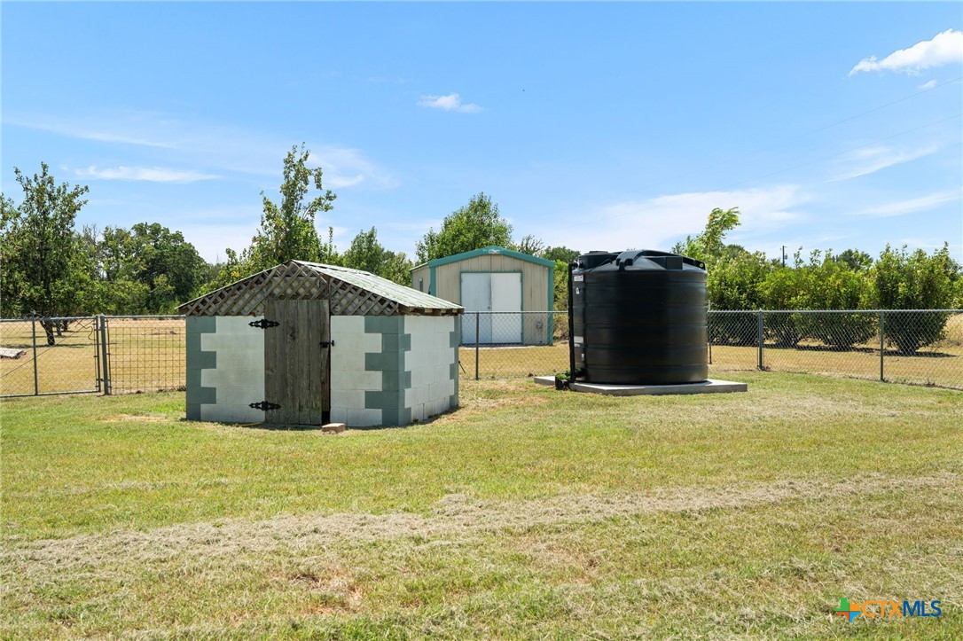 main property photo 38