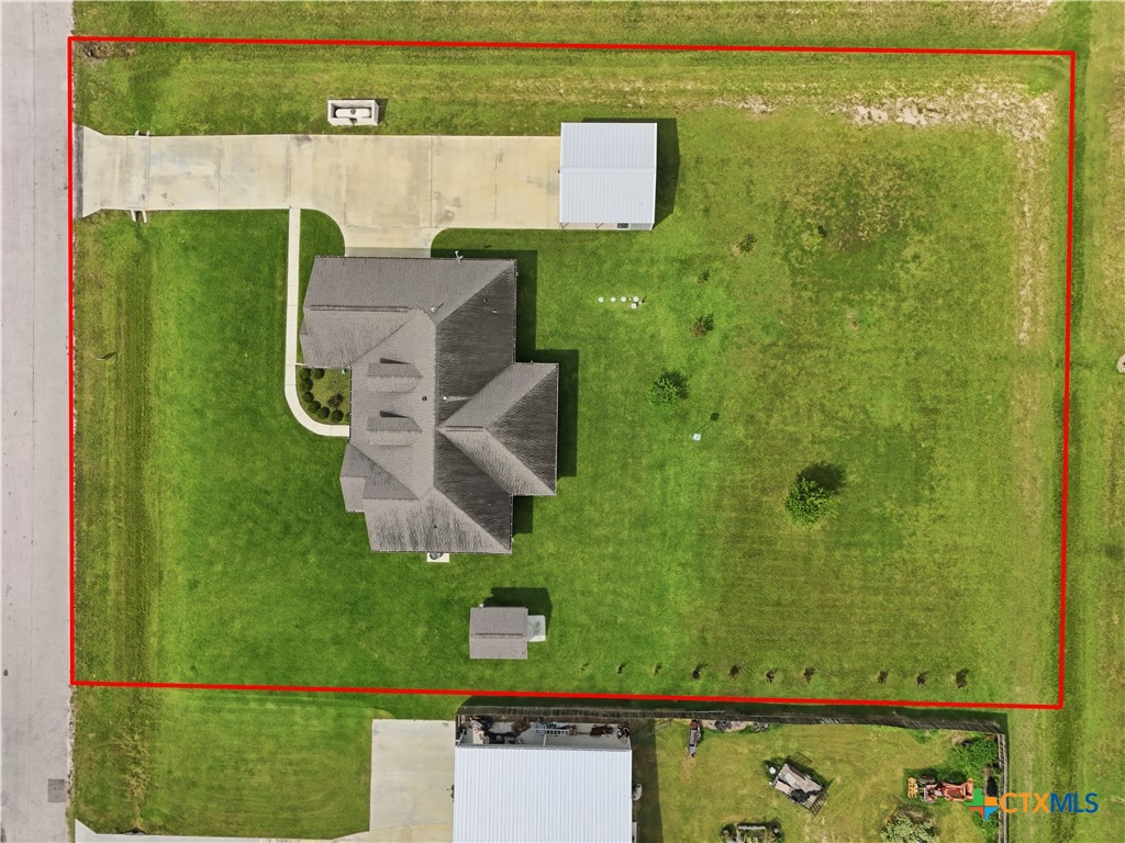 main property photo 38
