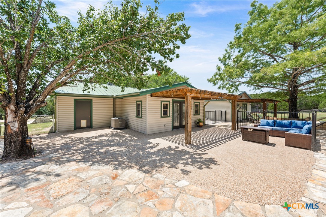 main property photo 32