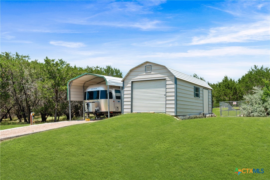 main property photo 34