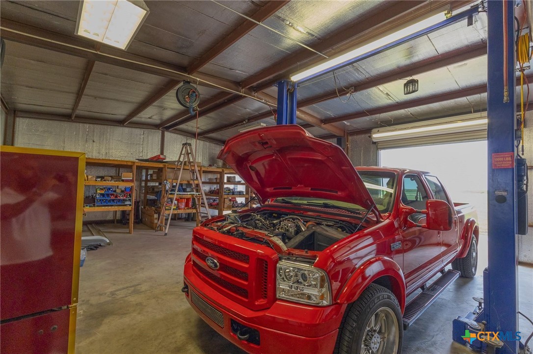 main property photo 24