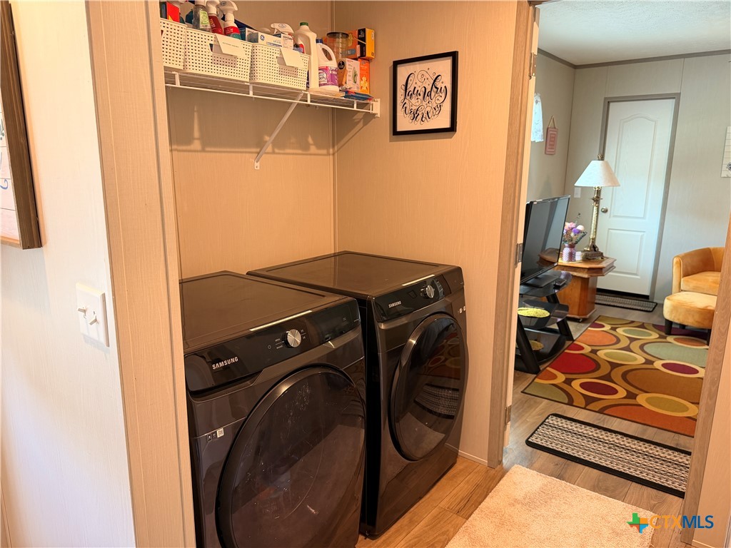 main property photo 13