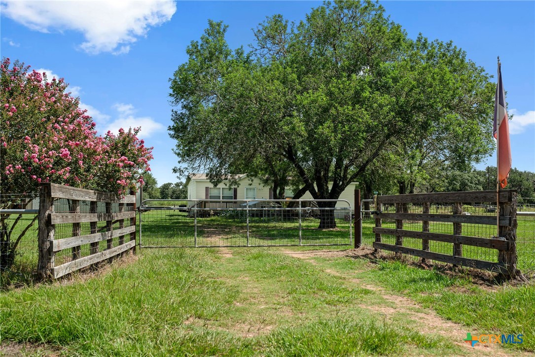 main property photo 30